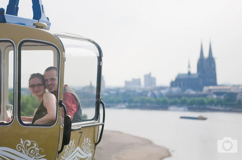 Hochzeit in der Seilbahn über Köln