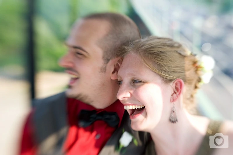 Hochzeit in der Seilbahn über Köln