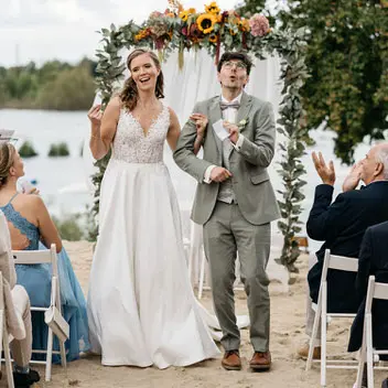 Kamera mit Herz // Hochzeitsfotograf Köln, Bonn & NRW 16 Hochzeitsfotos freie Trauung