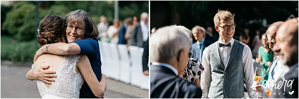 Gratulationen der Gäste zur Hochzeit
